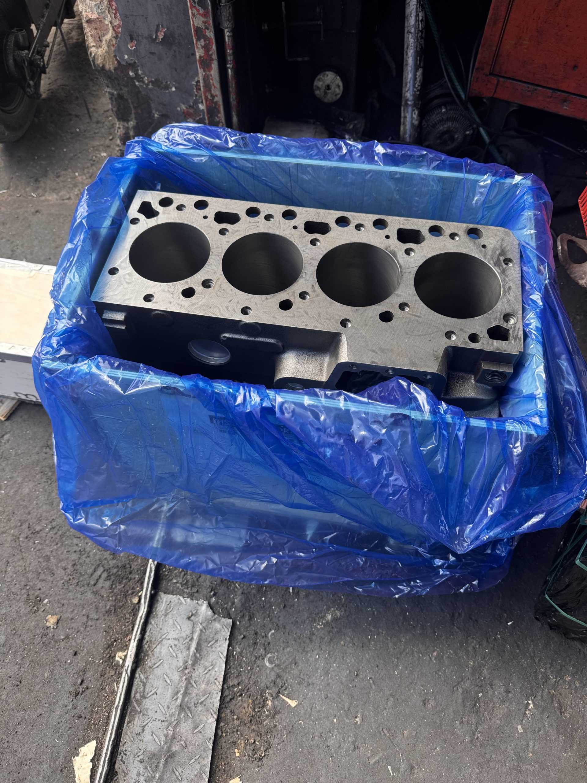 bloque de motor cummins 4bt nuevo - Imagen 2