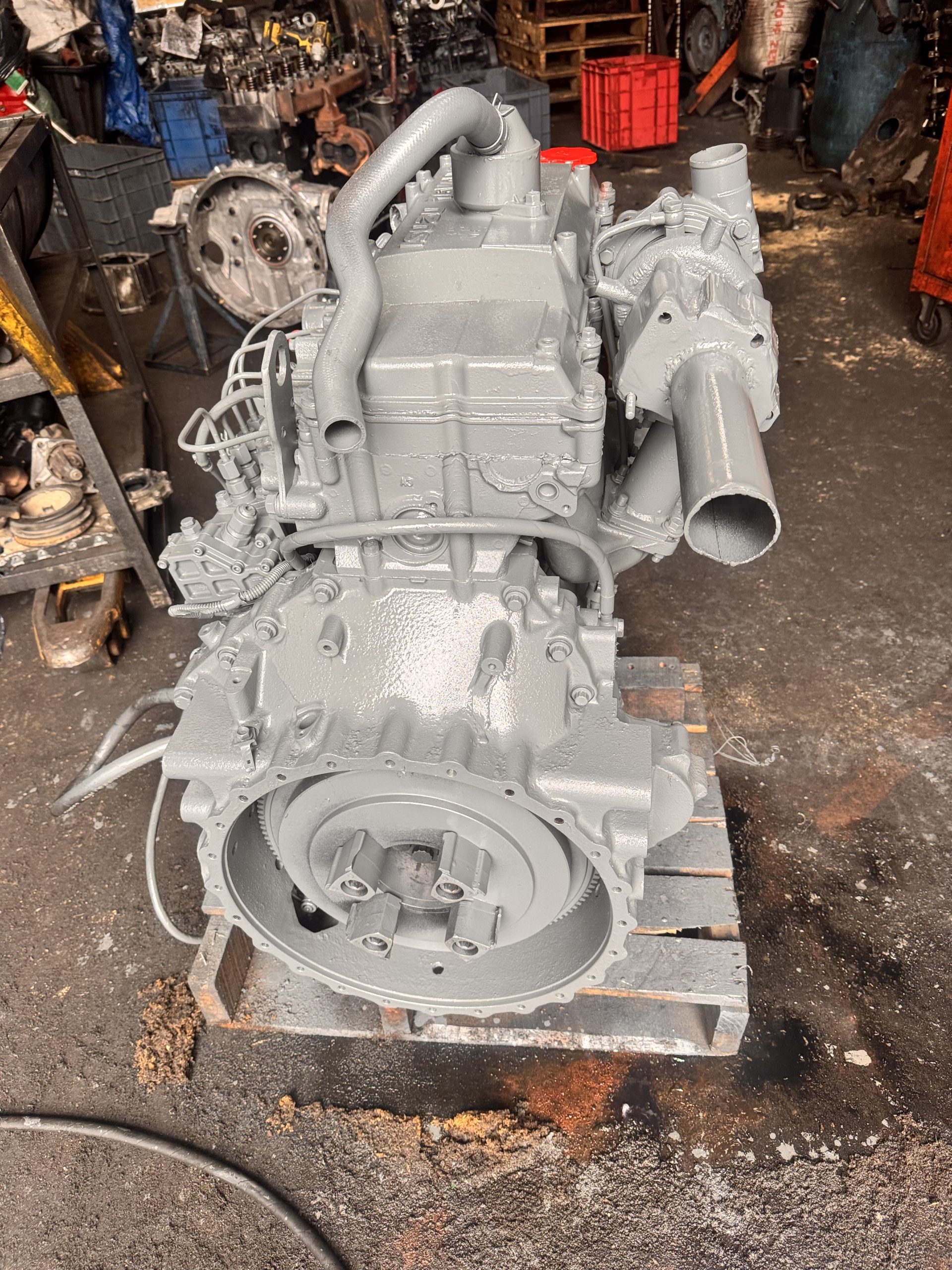 Motor Isuzu 4HK1 Inyección Mecánica – Para Retroexcavadora - Imagen 2