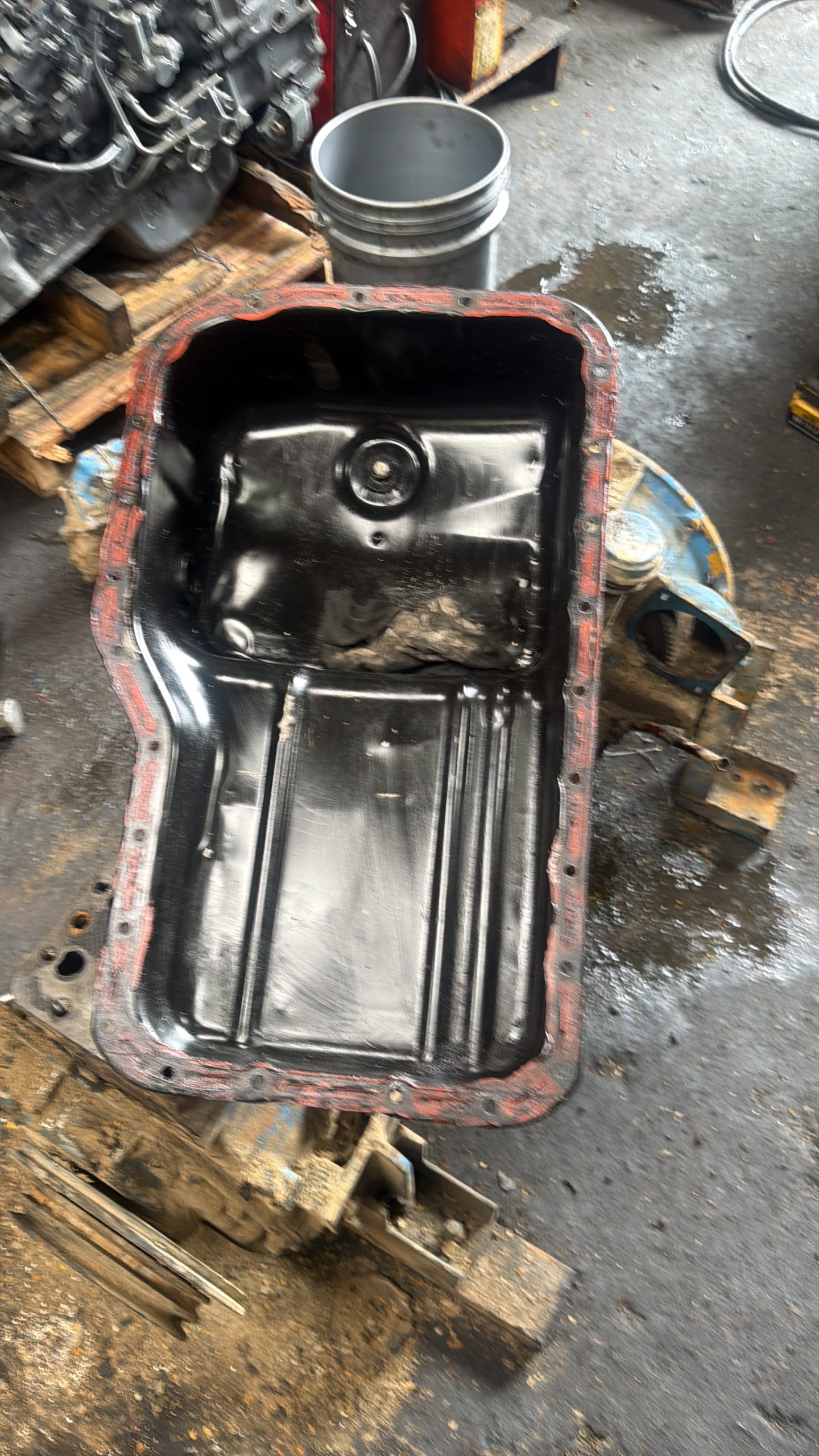 Cárter de Motor para Isuzu NPR 4.5, NQR, FRR y NPR Reward - Imagen 2