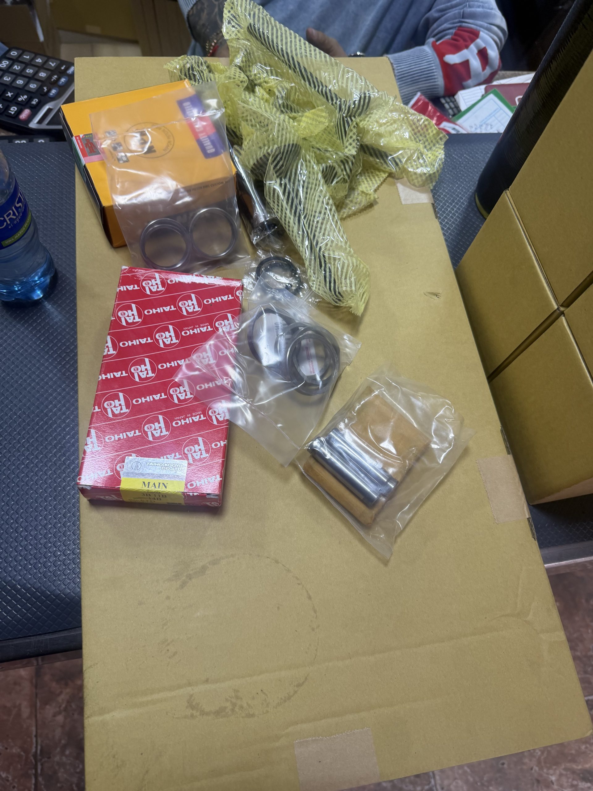 🔧 KIT OVERHAUL PARA MOTOR ISUZU 6RB1 – HITACHI EX400 🔧