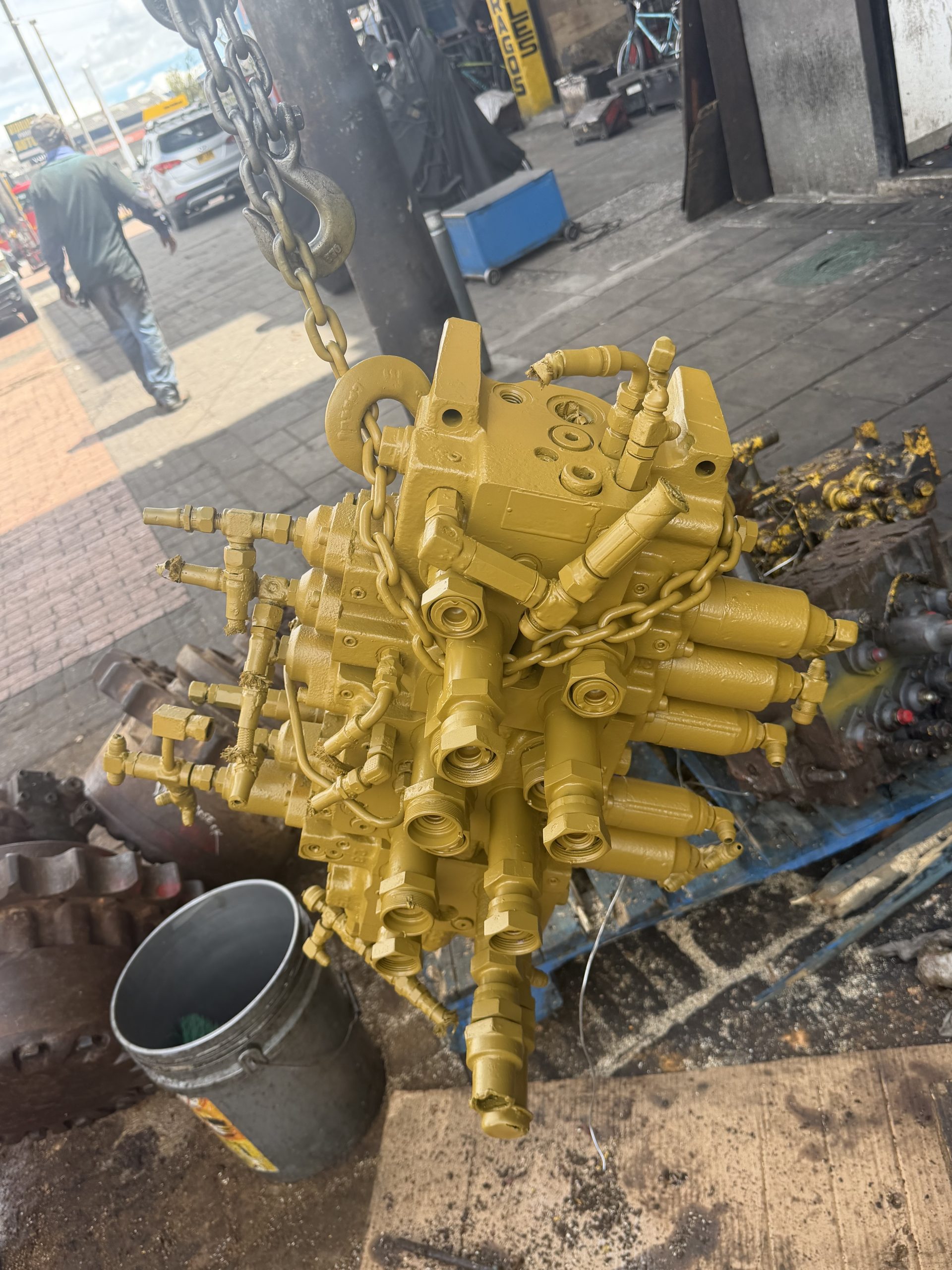 Banco de Válvulas Kobelco Mark IV – Válvula de Control Hidráulico Importada