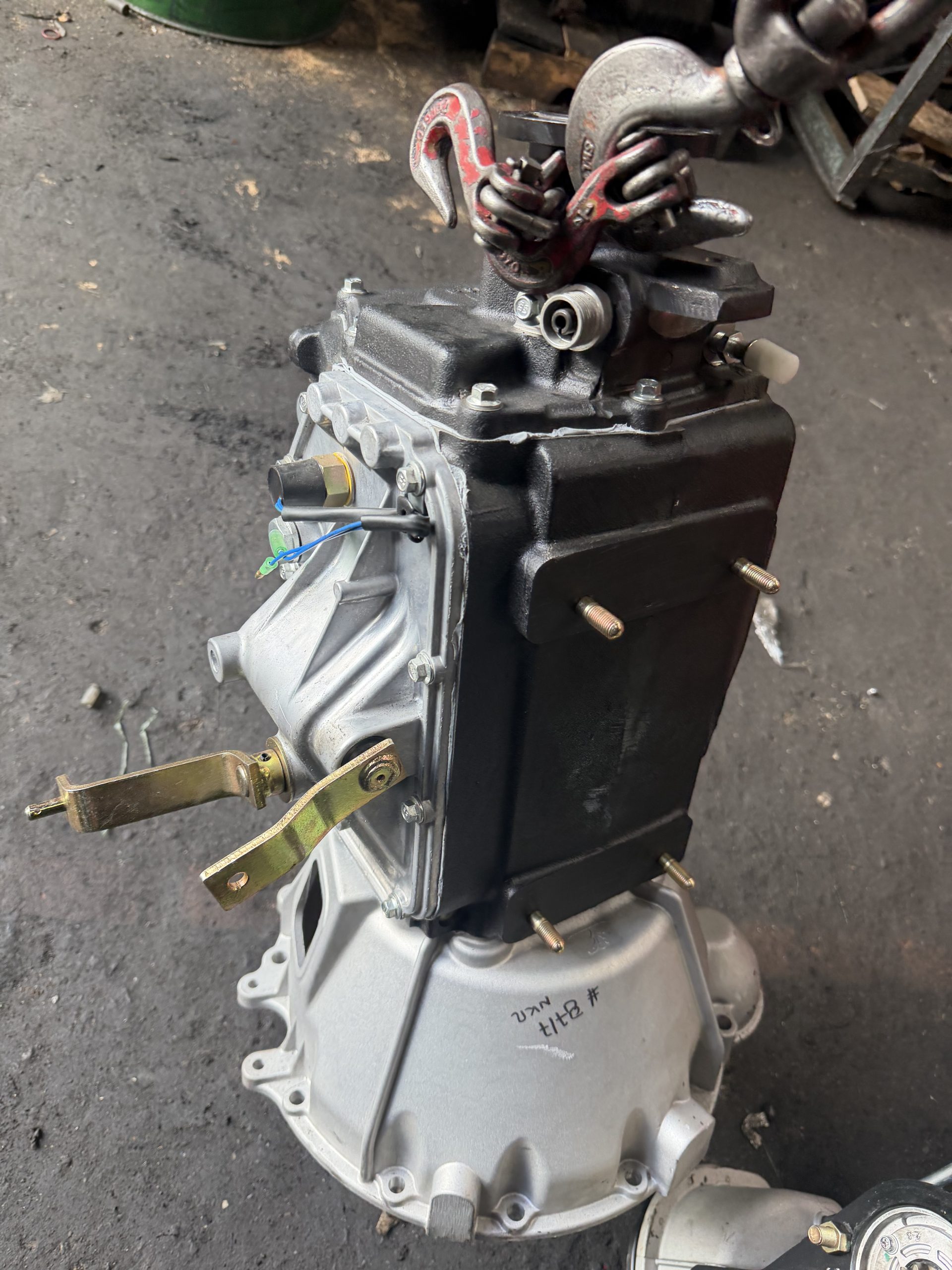 🚛🔥 CAJA DE CAMBIOS SENCILLA NUEVA – ISUZU NKR / NHR - Imagen 2