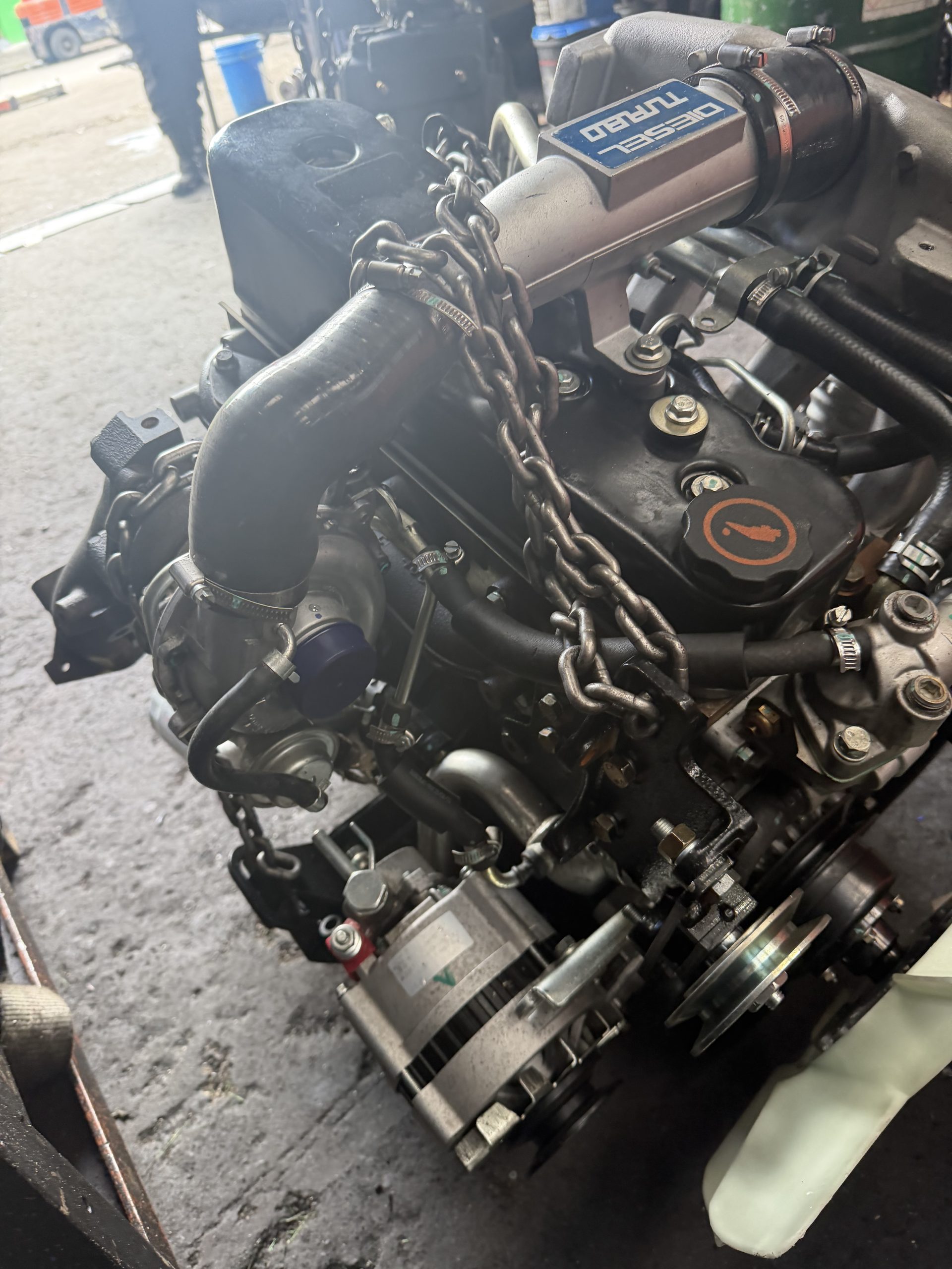 MOTOR ISUZU D-MAX CON BOMBA MECÁNICA + CAJA SENCILLA 🔧