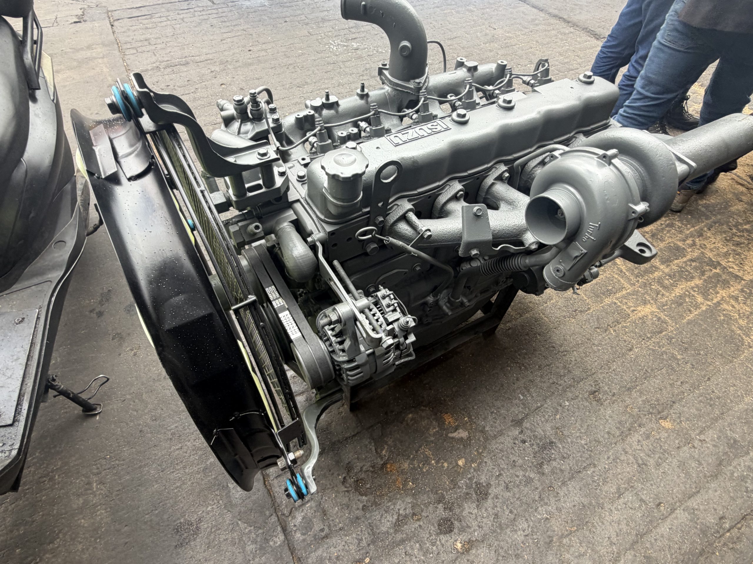 🔧 MOTOR ISUZU 6BG1T REMANUFACTURADO – HITACHI ZX200 - Imagen 3